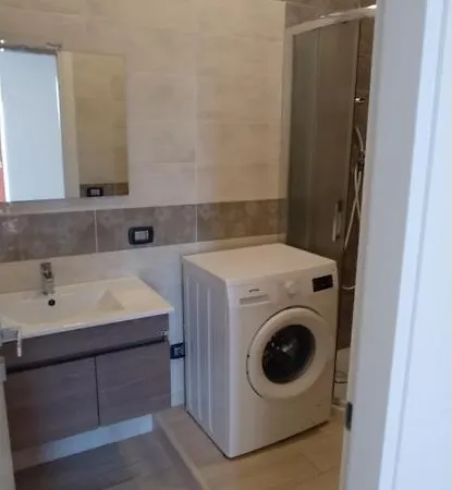 فندق مبيت وإفطار Civico85 4*