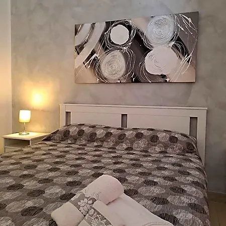 Bed & Breakfast Civico85 Napoli